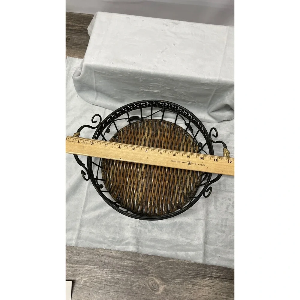 Wrought Iron and Wicker Round Decorative Basket with‎ Handles Leaf Accents Black